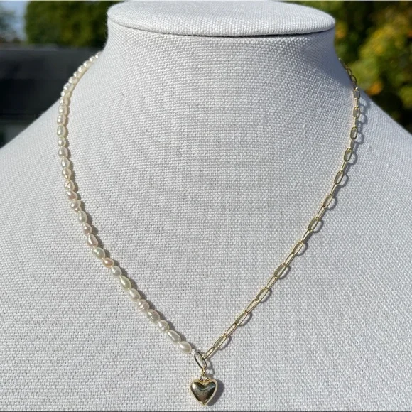 NEW 18K Gold Plated Real Baroque Pearl Chain Link Heart Pendant Choker Necklace - Picture 4 of 11